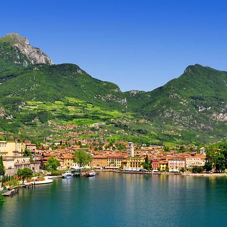Antares Apartment Riva del Garda