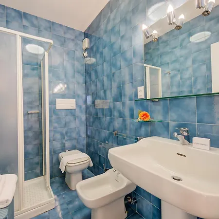 Antares Apartment *
